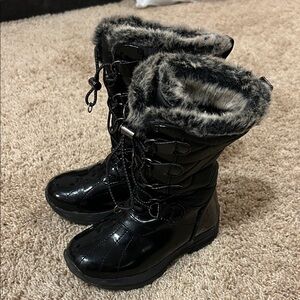 Girls Khombu Black Winter Boots Size 11